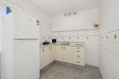 Photo of property in 5 Rameses Place, Pomare, Rotorua, 3015