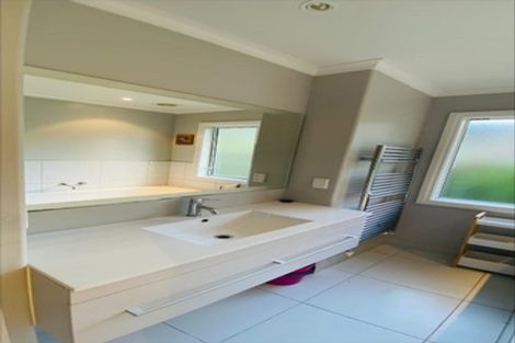 Photo of property in 89 Downing Street, Crofton Downs, Wellington, 6035