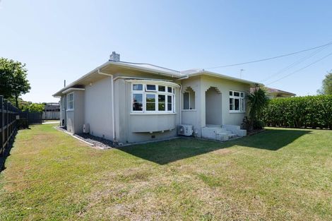 Photo of property in 42 Rifle Range Road, Dinsdale, Hamilton, 3204