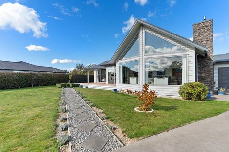 Photo of property in 3 Hartley Avenue, Carterton, 5713