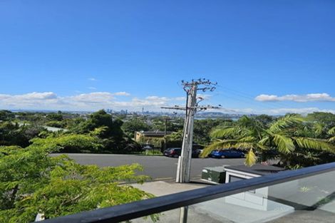 Photo of property in 102/19 Rawene Road, Birkenhead, Auckland, 0626