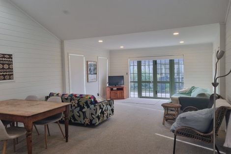 Photo of property in 18b Karewa Parade, Papamoa Beach, Papamoa, 3118