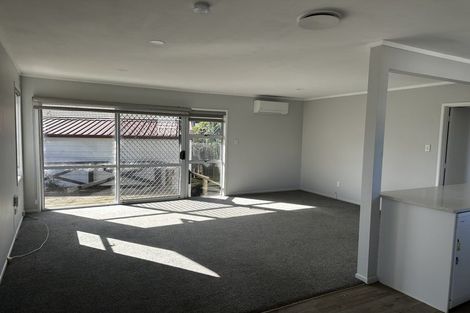 Photo of property in 5 Bluewater Place, Wattle Downs, Auckland, 2103