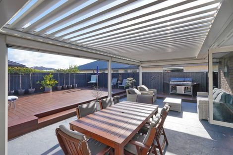 Photo of property in 2/4 Wineberry Avenue, Amberley, 7410