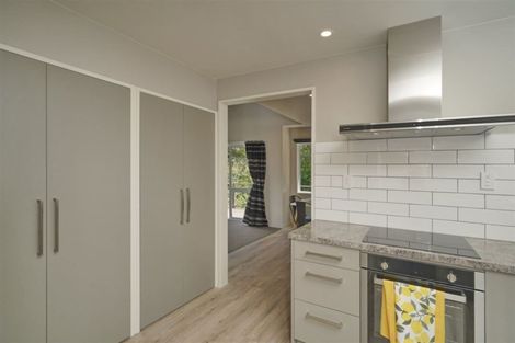 Photo of property in 54 Voelas Road, Lyttelton, 8082