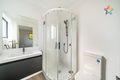 Photo of property in 1/1 Helvetia Grove, Naenae, Lower Hutt, 5011