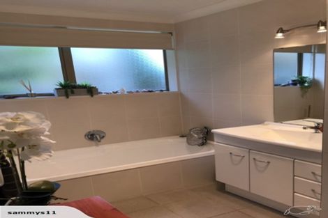 Photo of property in 11 Starlight Cove, Hobsonville, Auckland, 0618