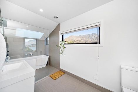Photo of property in 11 Stewart Street, Frankton, Queenstown, 9300