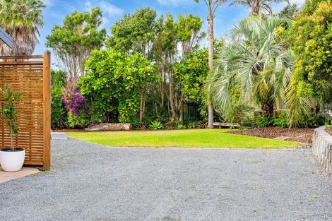 Photo of property in 381 Cove Road, Waipu, 0582