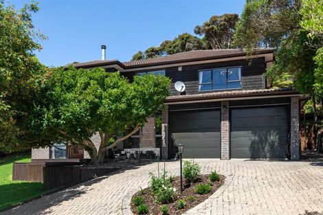 Photo of property in 3 Furneaux Grove, Whitby, Porirua, 5024