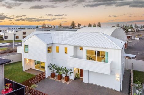 Photo of property in 33 Coronation Street, Ahuriri, Napier, 4110