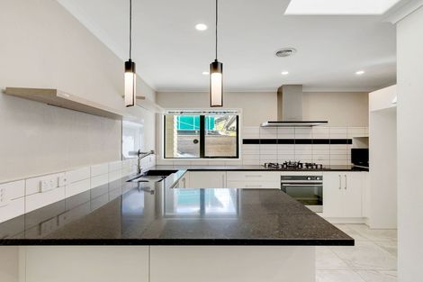 Photo of property in 117 Queen Charlotte Drive, Aotea, Porirua, 5024