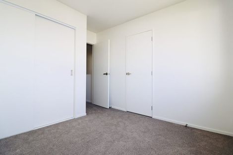 Photo of property in 3 Heketara Place, Papakura, 2110