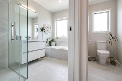 Photo of property in 23 Hurunui Drive, Te Awa, Napier, 4110