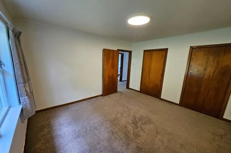 Photo of property in 16 Redwood Avenue, Tawa, Wellington, 5028