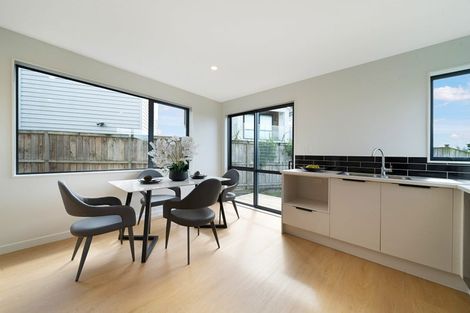 Photo of property in 48 Zita Maria Drive, Massey, Auckland, 0614