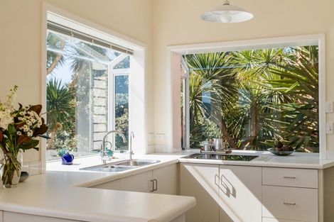 Photo of property in 93 Doon Street, Vauxhall, Dunedin, 9013