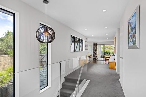 Photo of property in 15 Javelin Close, Gulf Harbour, Whangaparaoa, 0930