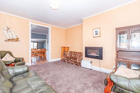 Photo of property in 11 Ashton Terrace, Castlecliff, Whanganui, 4501