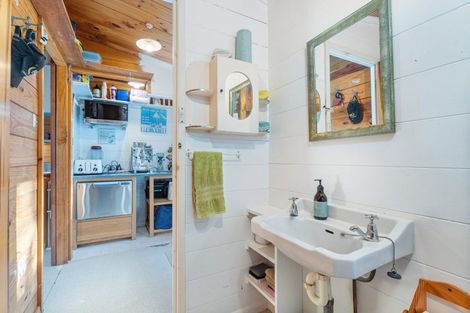 Photo of property in 171 Paku Drive, Tairua, 3508