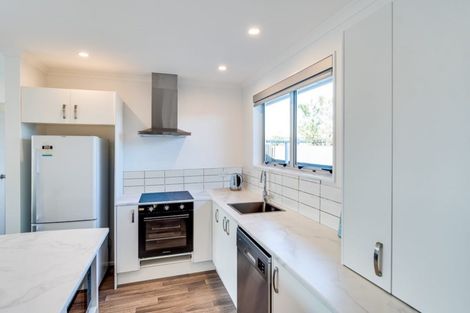 Photo of property in 11 Chester Street, Taradale, Napier, 4112