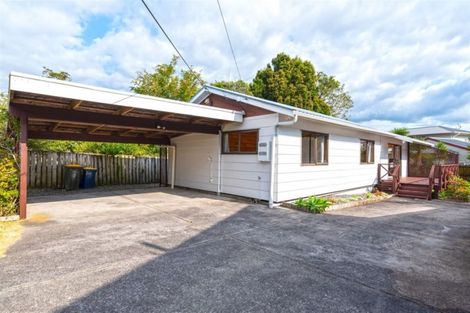Photo of property in 64 Waimumu Road, Massey, Auckland, 0614