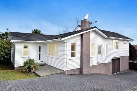 Photo of property in 1/156 Forrest Road, Forrest Hill, Auckland, 0620