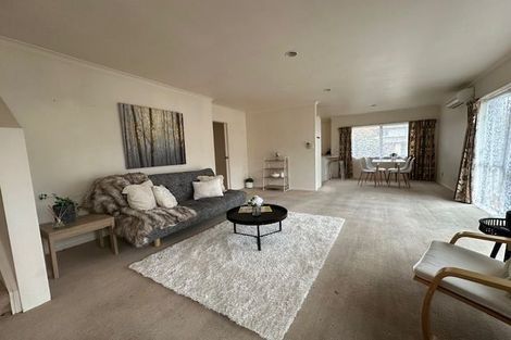 Photo of property in 3/66 Kawaha Point Road, Kawaha Point, Rotorua, 3010