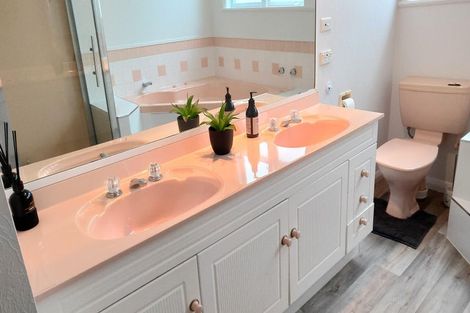 Photo of property in 4 Cecil Road, Wadestown, Wellington, 6012