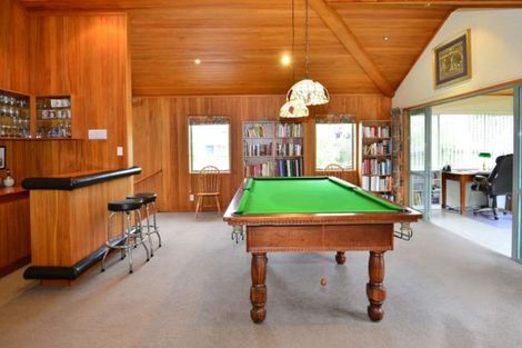 Photo of property in 5 Montcalm Close, Orewa, 0931