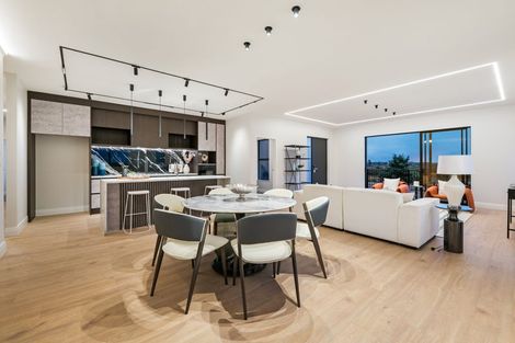 Photo of property in 28 Evergreen Parade, Rosehill, 2113