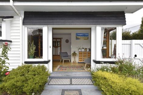 Photo of property in 40 Nortons Road, Avonhead, Christchurch, 8042