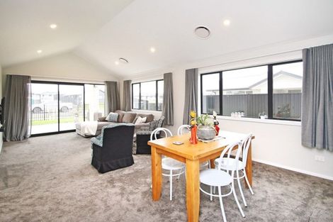 Photo of property in 60 Oak Ridge Drive, Te Awamutu, 3800