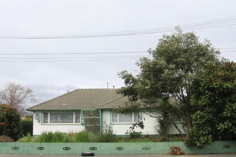 Photo of property in 11 Dunbar Street, Levin, 5510