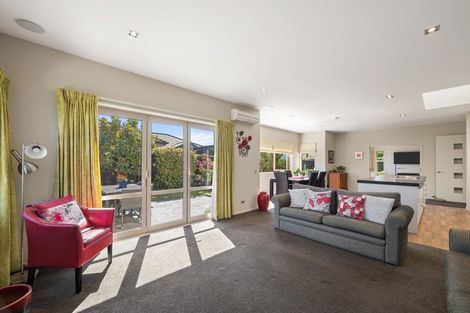 Photo of property in 5 Millpark Place, Northwood, Christchurch, 8051