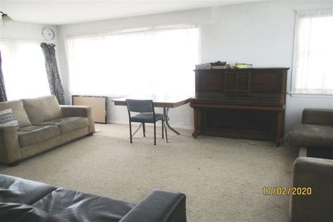 Photo of property in 92 Frensham Crescent, Woolston, Christchurch, 8062