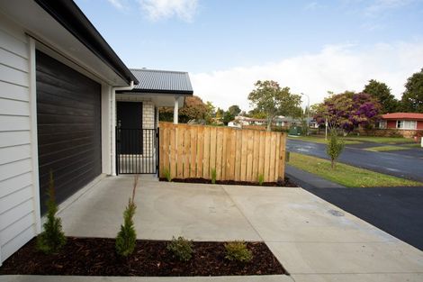 Photo of property in 35u2 Flynn Road, Hillcrest, Hamilton, 3216