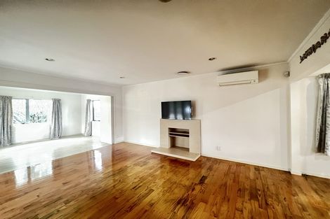Photo of property in 121 Gills Road, Bucklands Beach, Auckland, 2014