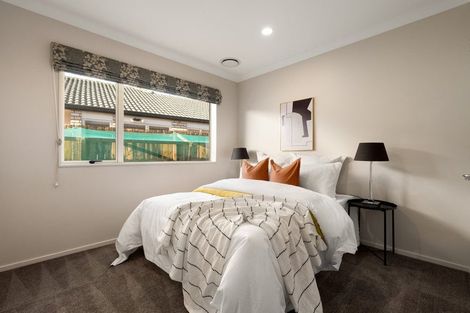 Photo of property in 5 Castlehill Court, Wattle Downs, Auckland, 2103