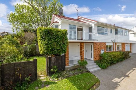 Photo of property in 13a Gulf View Road, Murrays Bay, Auckland, 0630