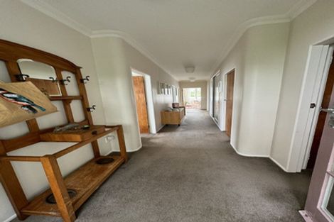 Photo of property in 143 Townsend Road, Miramar, Wellington, 6022