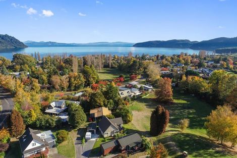 Photo of property in 1/68 Kinloch Road, Kinloch, Taupo, 3377