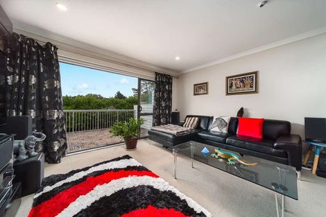 Photo of property in 12/46 Carlos Drive, Flat Bush, Auckland, 2016