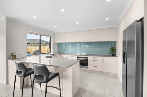 Photo of property in 13 Leebank Crescent, Riverhead, 0820