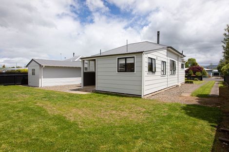 Photo of property in 12 Thyra Street, Dannevirke, 4930