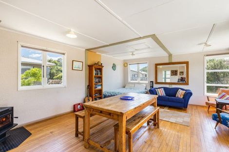 Photo of property in 30 Parehopu Street, Kuratau, Turangi, 3381