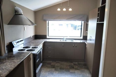 Photo of property in 16 Mercury Street, Milson, Palmerston North, 4414