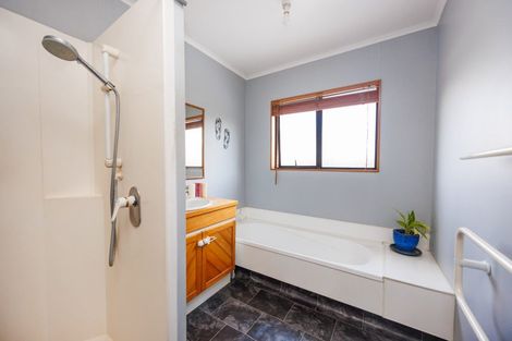 Photo of property in 11 Kairanga Bunnythorpe Road, Bunnythorpe, Palmerston North, 4478