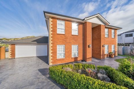 Photo of property in 42 Mauldeth Terrace, Churton Park, Wellington, 6037