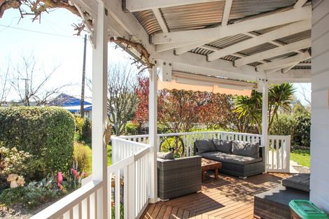 Photo of property in 46 Higginson Street, Otane, 4202